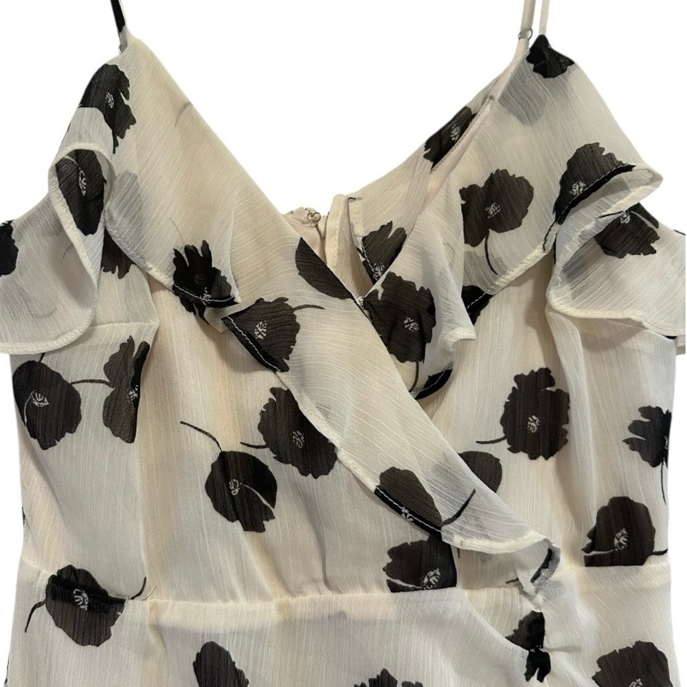 NWT All In Favor Women's Floral Spaghetti Strap Mini Dress Size Medium - Picture 6 of 12